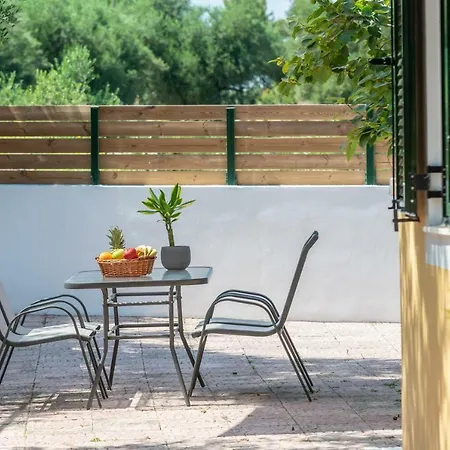 Hébergement de vacances Canella Vasilikí
